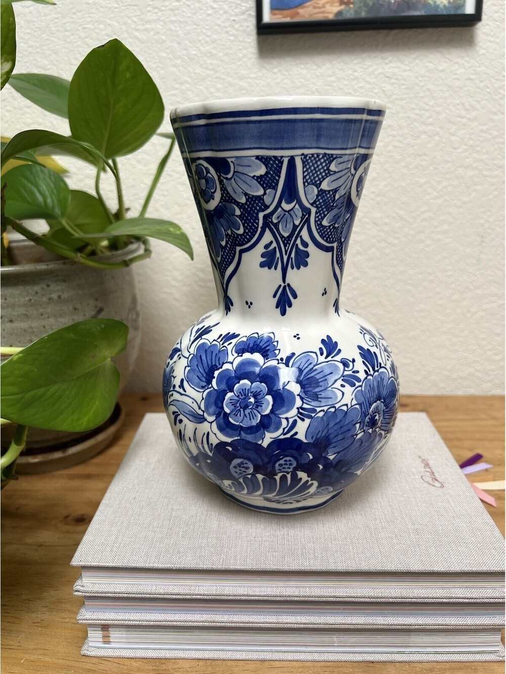 Rare Vintage DP Delft Vase Holland Blue White Porcelain Floral 8.5”